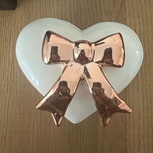 Heart-Shaped White Ceramic Trinket with Gold Bow